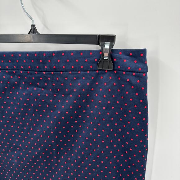 J. CREW NWT 37532 The Pencil Skirt in Navy Polka Dot // 4 - Picture 2 of 6